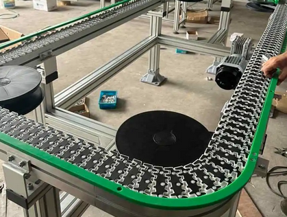  柔性鏈輸送線的優(yōu)點(diǎn)有哪些？