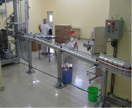 轉(zhuǎn)彎鏈板輸送機(jī)價格 轉(zhuǎn)彎鏈板輸送機(jī)價格